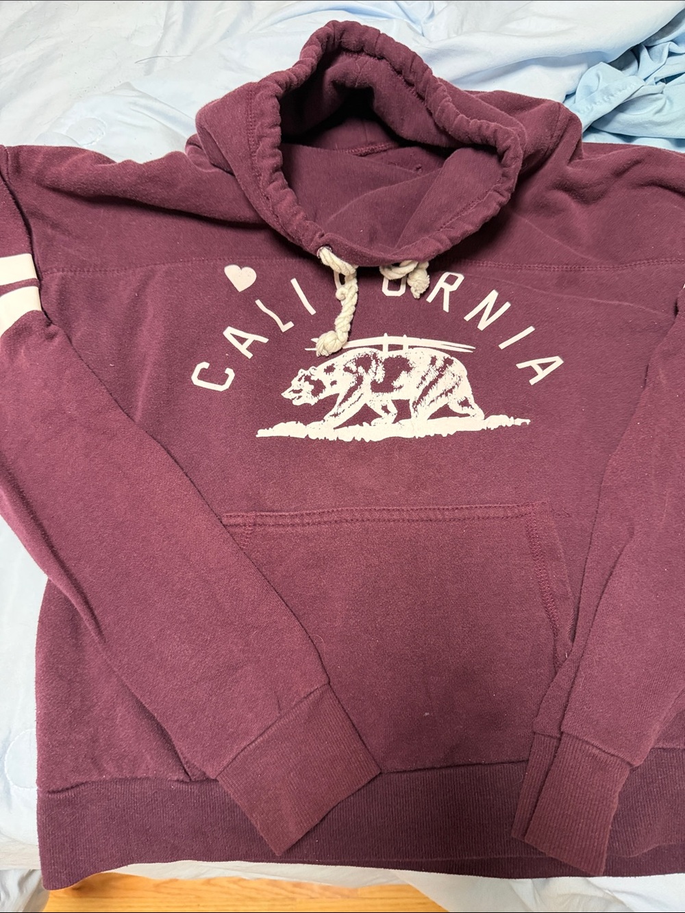 California Graphic Hoodie Sweater - Burgundy
